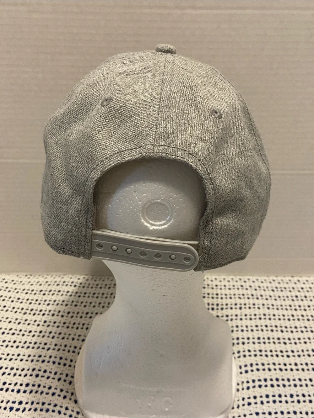 Proline NFL Fantastic 2018 Las Vegas Raiders heathered gray adjustable snap back